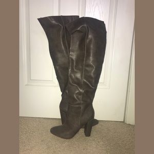 NEW WOMENS OVER THE KNEE BOOTS SIZE 9 WIDE CALF